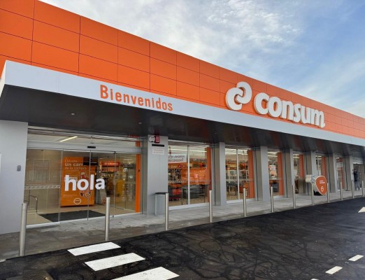 Consum abre un nuevo supermercado en Fortuna y alcanza el medio centenar de tiendas en Murcia