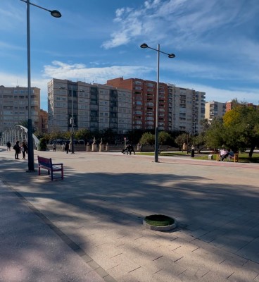 Exigen al Ayuntamiento que reponga la bandera arcoíris en la Plaza de la Diversidad de Murcia 