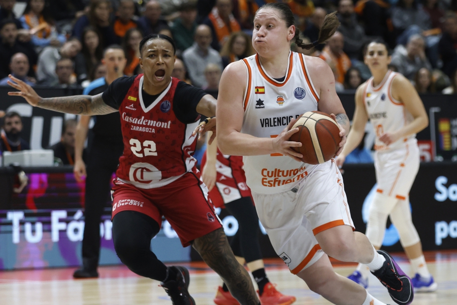 El Valencia se juega en Zaragoza una opción de acceso rápido a la Final a Cuatro
