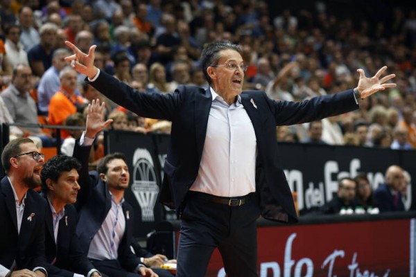 Pedro Martínez: 