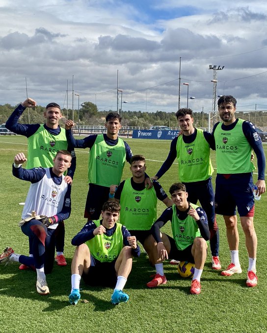 Forés ya se entrena con el Levante y podría debutar en A Coruña
