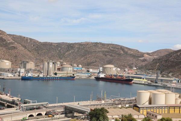 La caída en el tráfico de graneles líquidos arrastra el descenso en el movimiento de mercancías del Puerto de Cartagena en 2024