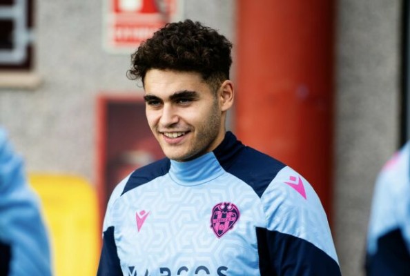 Andrés García: 