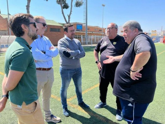 El PP de Vila-real denuncia la demora en la remodelación del campo de futbol de Flors