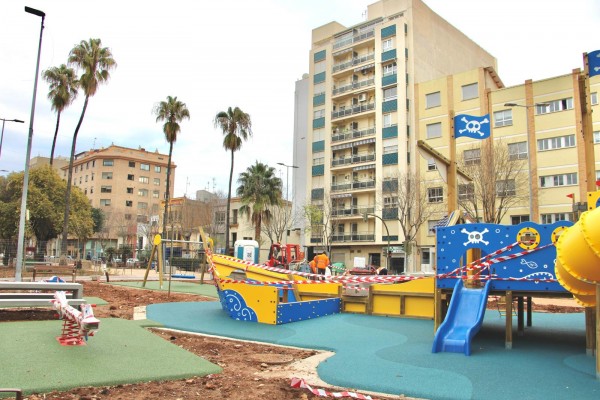 Castelló prevé finalizar en unos días las obras de la ZBE en la calle San Roque y la plaza Forn del Pla