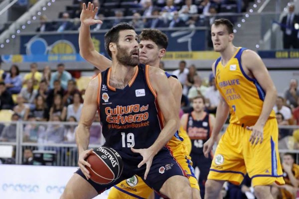 Fernando San Emeterio se pierde el inicio de la Liga Endesa por una microrrotura fibrilar
