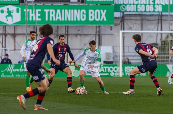 El Yeclano pierde por la mínima en Sanlúcar con un gol encajado en el minuto 3