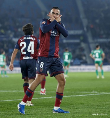 El Levante vuelve a festejar en el Ciutat