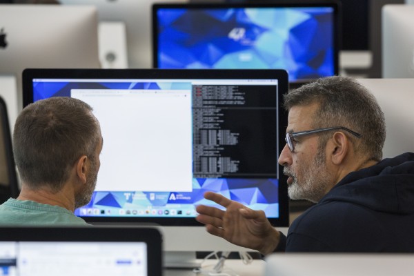 La Región destina más de 1,3 millones a la formación de perfiles digitales 