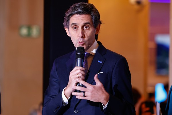El Gobierno activa el relevo de Álvarez-Pallete en Telefónica con Murtra (Indra) como candidato
