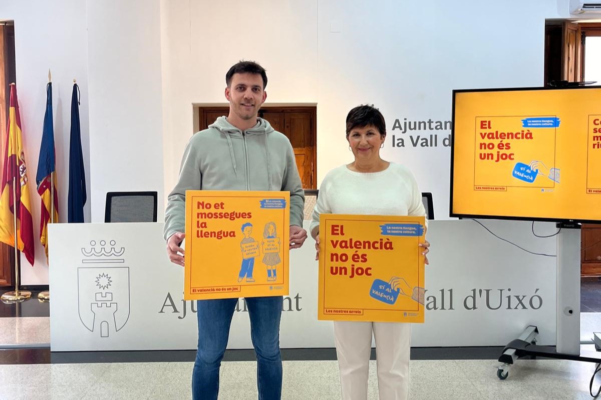 La Vall d'Uixó enceta una campanya per a fomentar l'ús del valencià i el 'Sí' en els centres educatius
