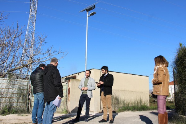 Ocho nuevos puntos de luz en la Marlajeria para alumbrar Bovar, Camí Segon Canal y Entrador Cáliz

