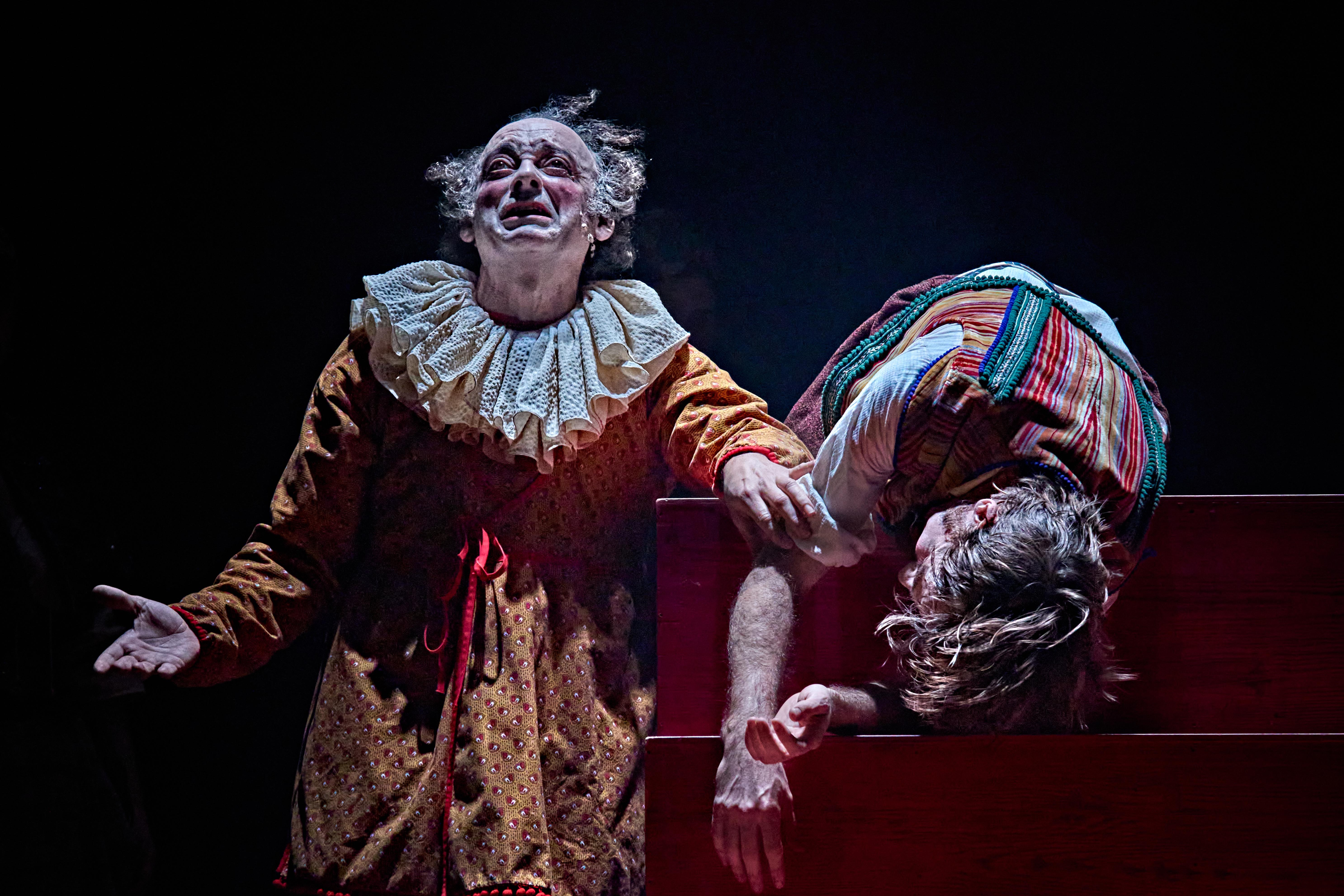 Una fiesta en directo: la 'Farra' de Lucas Escobedo y la Compañía Nacional llega al Teatro Principal