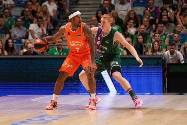 La primera plaza de la Liga Endesa se pone en juego en Málaga
