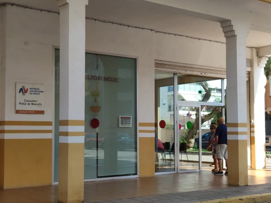  Moncofa obri l'ambulatori de la platja davant de l'inici de les obres d'ampliació del centre de salut
