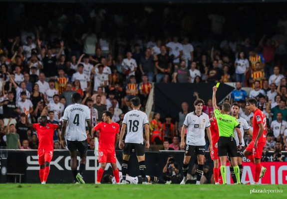 El Valencia CF solo ganó en dos de las siete últimas visitas de la Real Sociedad a Mestalla
