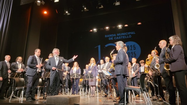 La Banda Municipal de Castelló rinde homenaje a los grandes maestros de la zarzuela