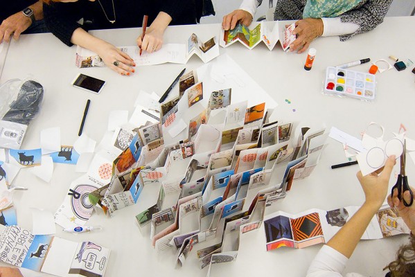 El Centre del Carme de València acoge un taller de creación de revistas experimentales

