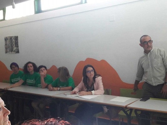 Oltra afirma que vigilarán la situación laboral de las Kellys en las relaciones entre Generalitat y hoteleros