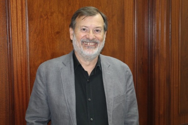 Empieza la carrera a la secretaría de los socialistas alcoyanos: Manolo Gomicia anuncia su candidatura
