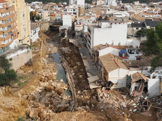 Chiva considerará abandonados todos los vehículos que no sean retirados de las calles antes de marzo
