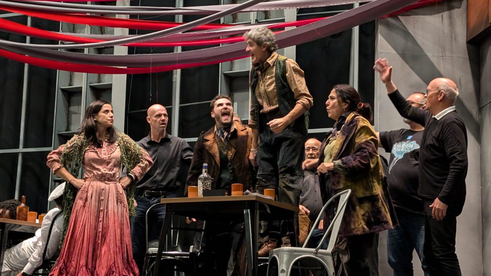 Las residencias artísticas del Teatro Principal de Alicante se alían en la ópera 'Marina'