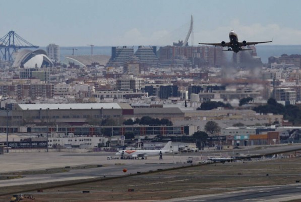 El Aeropuerto de Valencia cierra su mejor año con 10,8 millones de pasajeros
