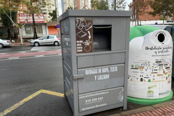 Benidorm anula la licitación de los contenedores de ropa usada tras el recurso de una empresa