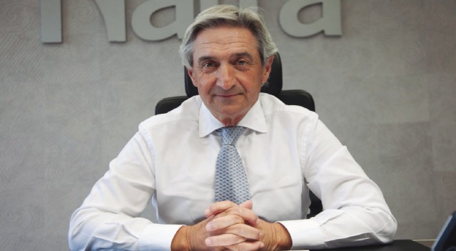 «Les pido paciencia a los accionistas en este nuevo proyecto»