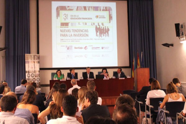 Bolsa de Valencia y FEBF, puntas de lanza del Día de la Educación Financiera en València