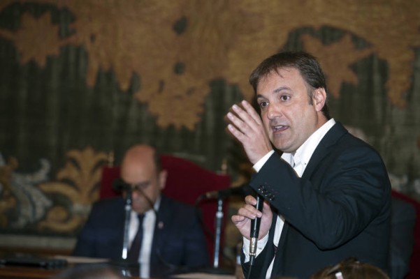 El pulso de los toros: Compromís exige un canon sobre la taquilla, el PSOE insiste con la prórroga 