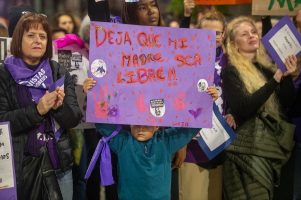 Manifestación por el 25N en València, Día Internacional para la eliminación de la violencia contra las mujeres (Fotos: Eva Máñez)