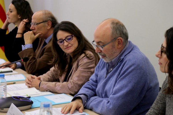 La Generalitat desmantelará 18 'embajadas' tras verificar su inactividad y dudar de su funcionamiento 