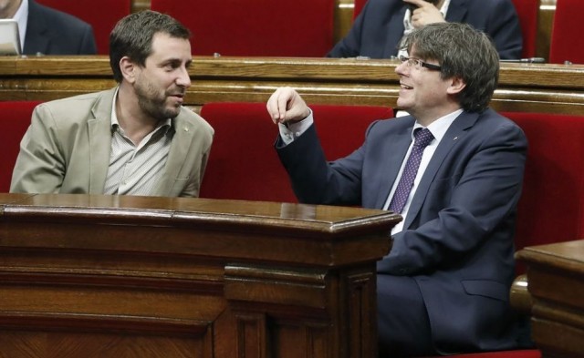 El consejero catalán de Salud dará permisos a los funcionarios para que puedan votar el 1-O

