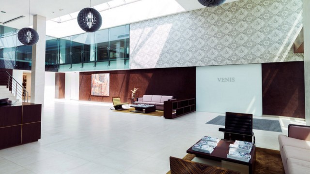 Porcelanosa roza los 50 millones de beneficio con sus dos grandes firmas de cerámica