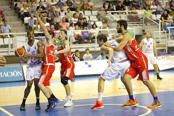 El HLA Alicante arranca en LEB Plata con paso firme 
