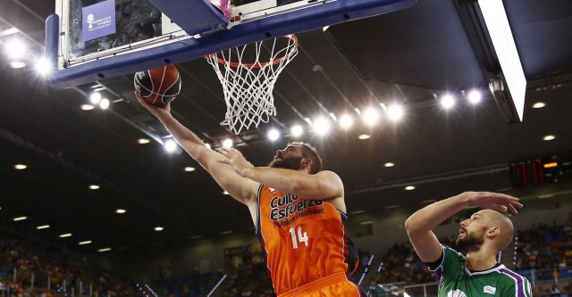 Valencia Basket debuta en pista Betis con lesiones pero con confianza por las nubes