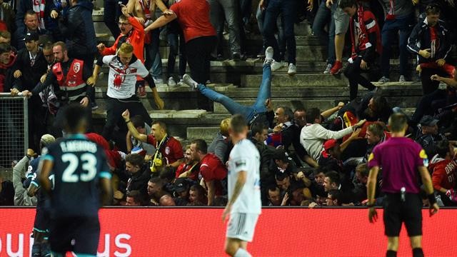 29 heridos en una avalancha que provoca la suspensión del Amiens - Lille 