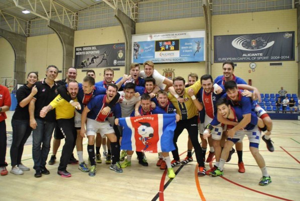 Agustinos Alicante y Villa de Aranda sellan su pase para la segunda ronda de la Copa