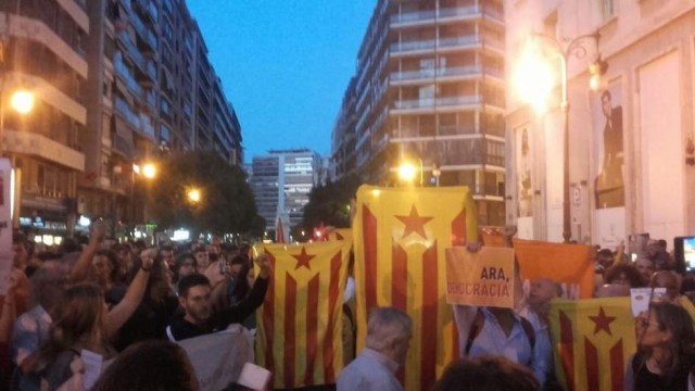 Una marcha en repulsa a la violencia celebra la 