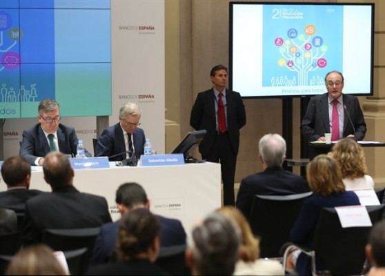 La CNMV y el Banco de España renuevan el Plan de Educación Financiera hasta 2021

