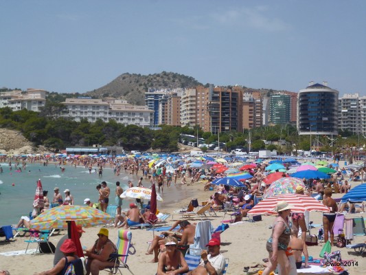 Finestrat sancionará a los bañistas que 