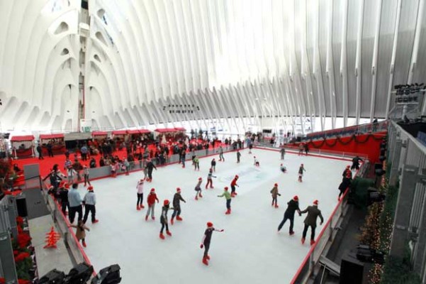 La Ciudad de las Artes amplía a este fin de semana la programación navideña con talleres y malabares