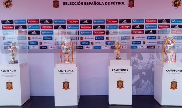 'Fan zone' de la Roja en la plaza del Ayuntamiento de Alicante