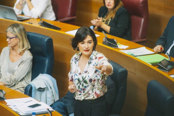 Sanidad creará una 'unidad de especialistas' para acelerar la derivación de pacientes al IVO