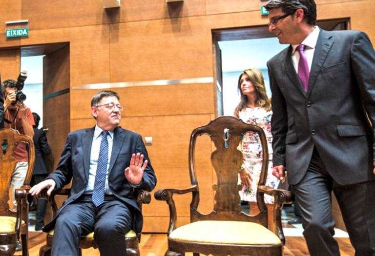 El presidente de la Generalitat, Ximo Puig, y el presidente de la Diputación de València, Jorge Rodríguez. - 