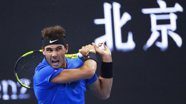 Nadal sobrevive el bombardeo de Isner y alcanza las semifinales en Pekín