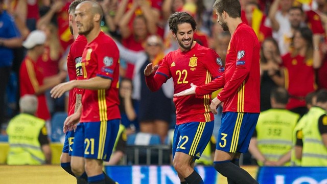 España golea a Albania y estará en el Mundial de Rusia