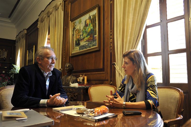 Amparo Marco durante el encuentro Joan Serfaí Bernat (Foto: EP) - 