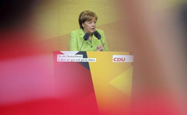 Merkel anuncia el principio de las negociaciones de Gobierno con liberales y Verdes

